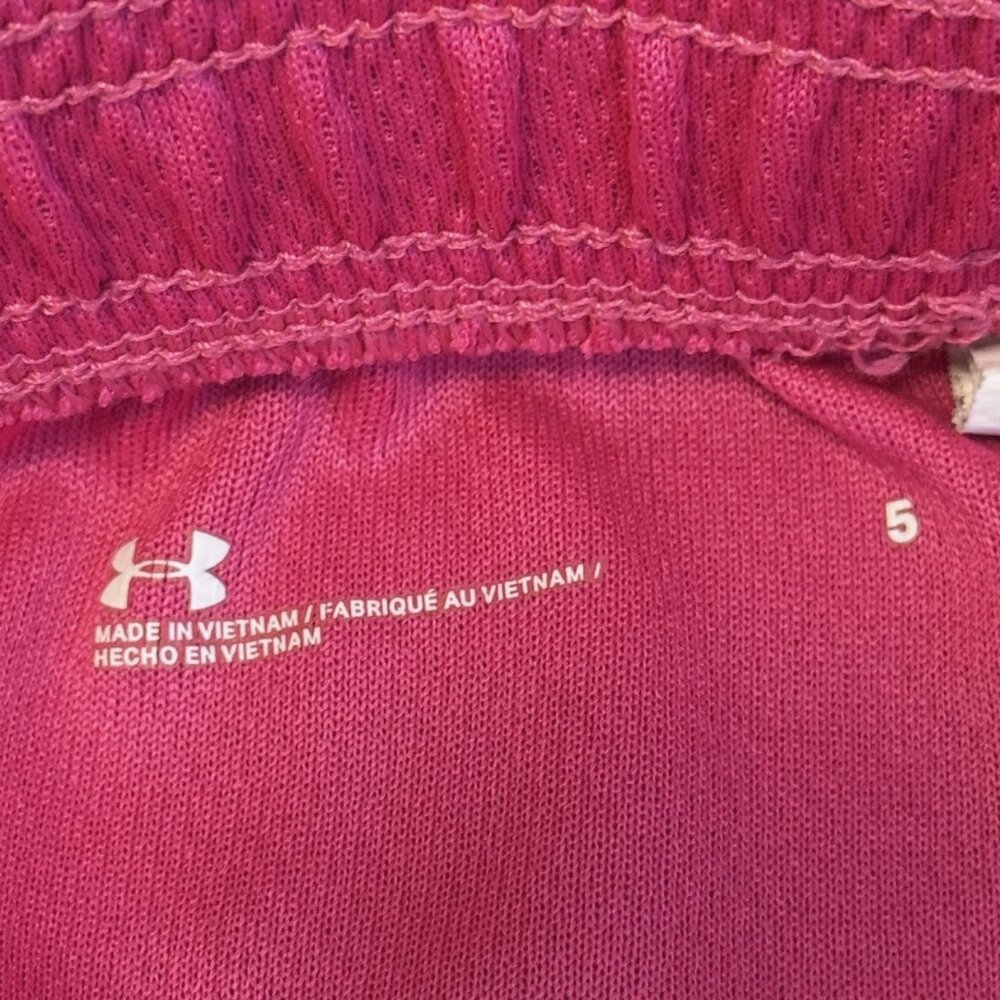 Under Armour - Girls - Active - Hot Pink Shorts - Size 5 - Picture 4 of 4